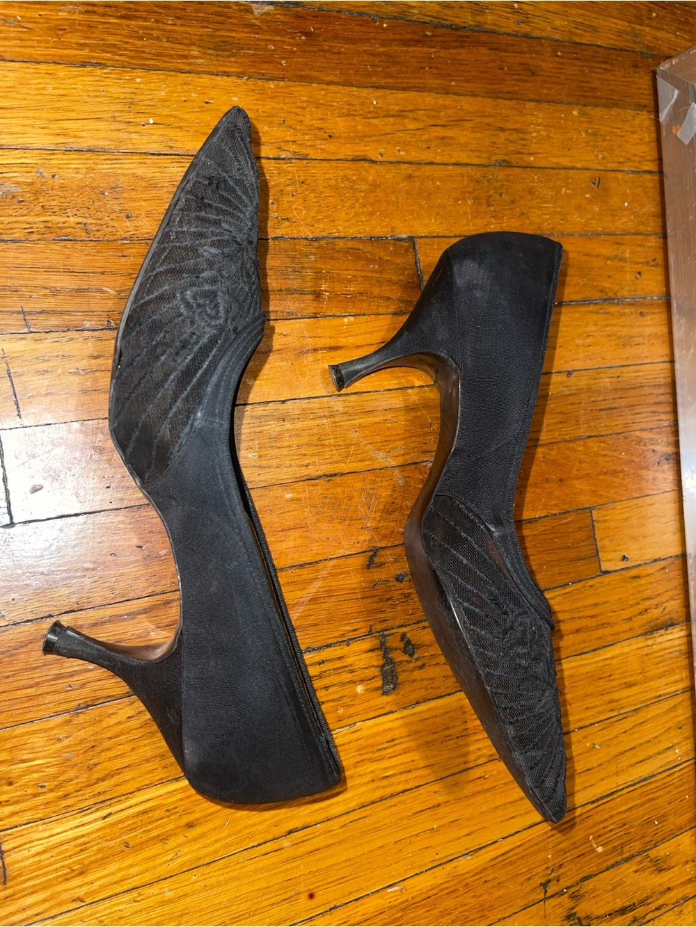 Vintage Black Lace Pointed Toe Heels Size 7.5M - Picture 4 of 6